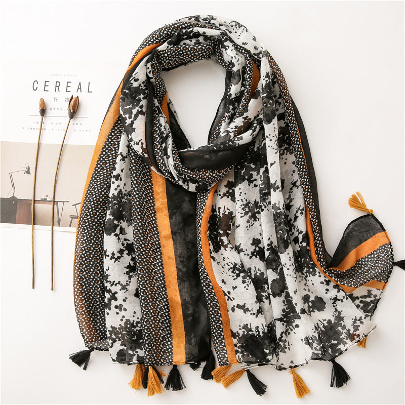 Vintažinis šilkinis skiautinis šalikas