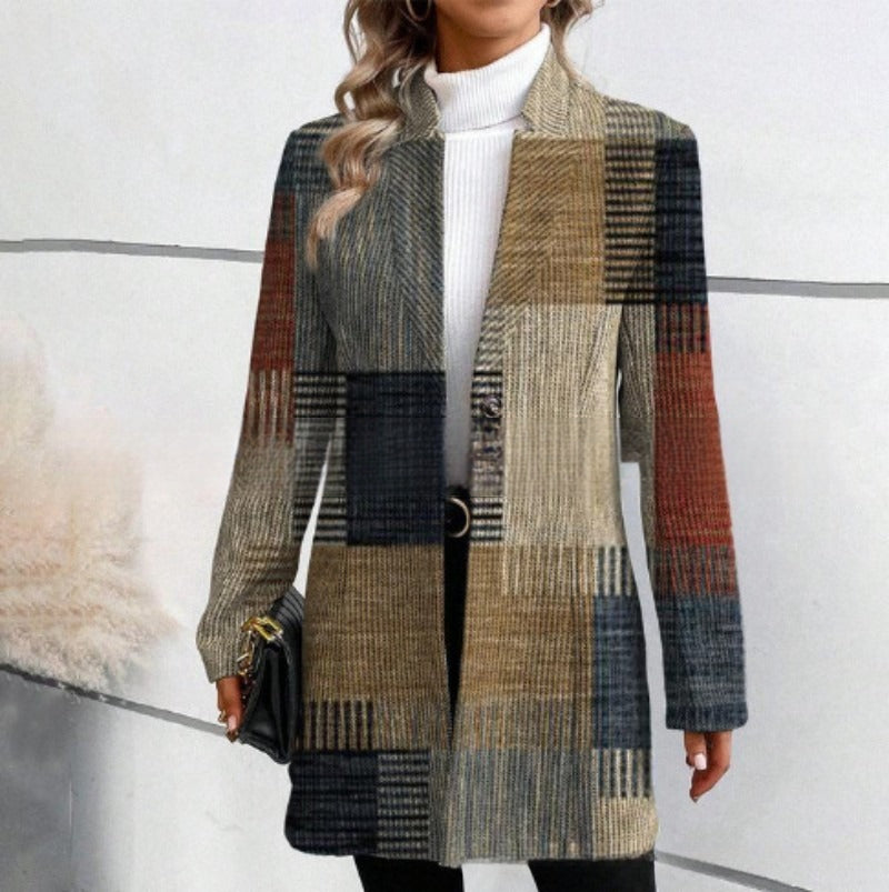 Raštuotas trenčkotas su standžia apykakle