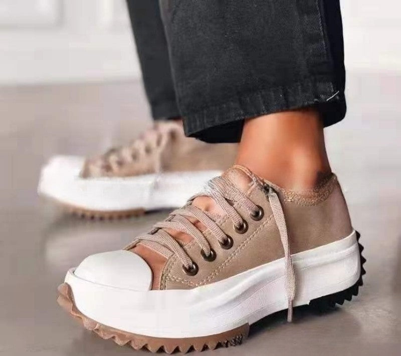 Platform canvas shoes