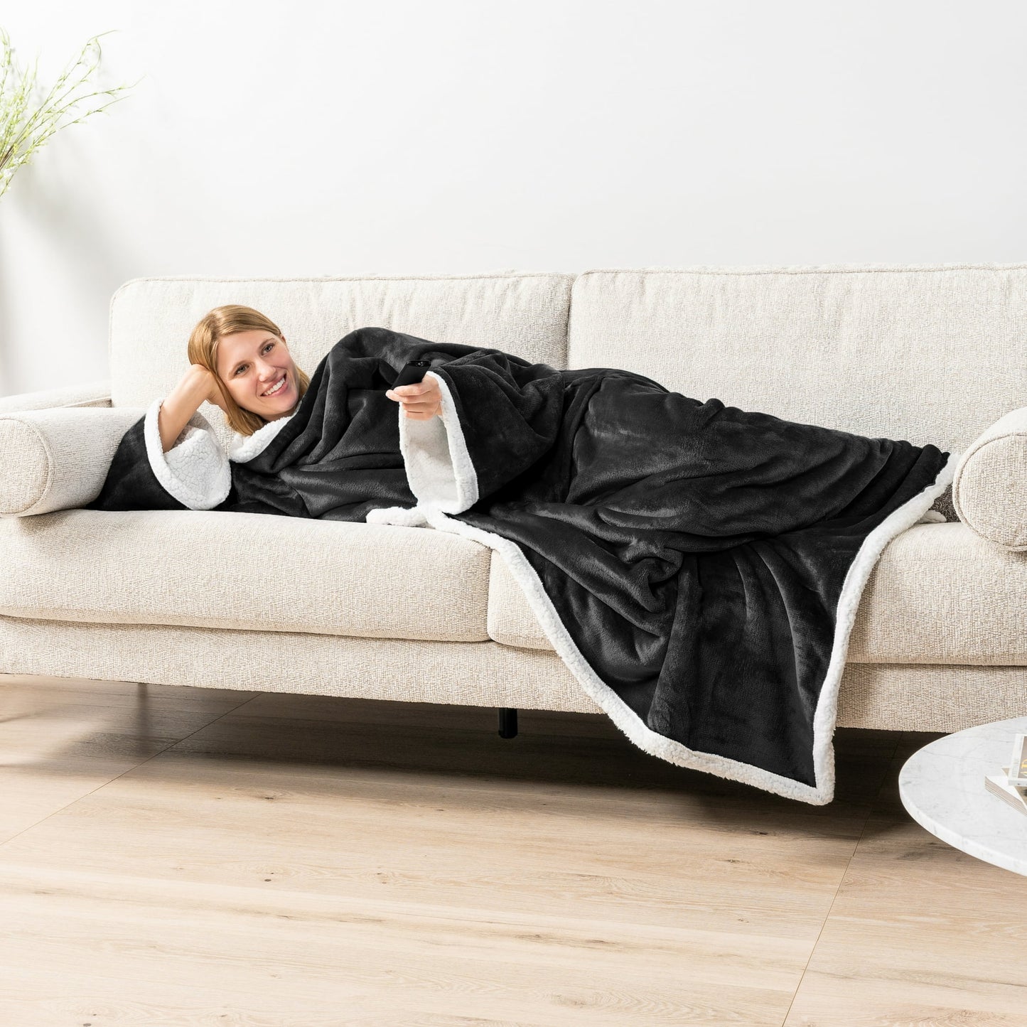 Debesėlis – švelnus TV pledukas su kailiuku